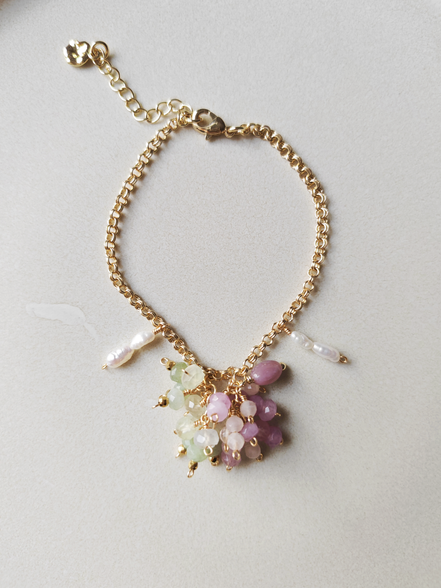 Bouquet Bracelet - Healing